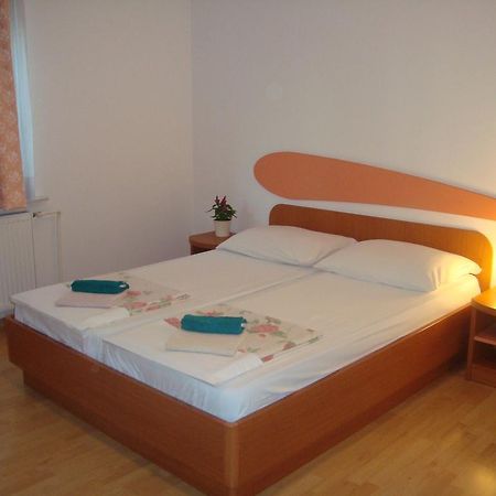 Guesthouse Koprivec Liubliana Exterior foto