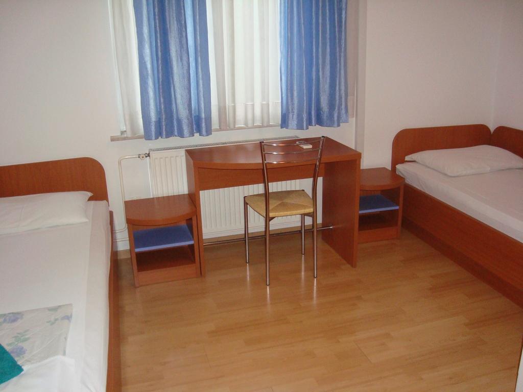 Guesthouse Koprivec Liubliana Habitación foto